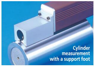 借助支撐腳測量