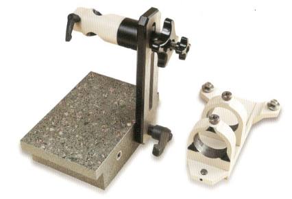 調(diào)平底座和支架示意圖