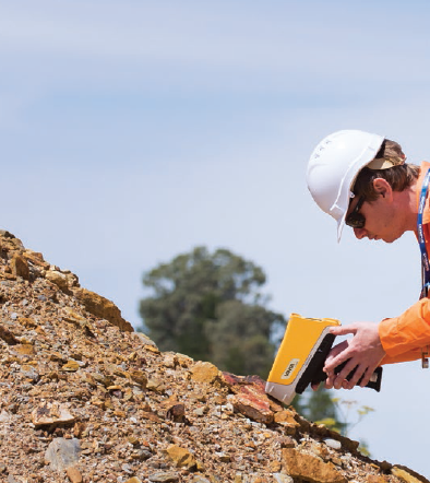 Vanta XRF分析儀用于對多種類型礦物沉積物的探測分析